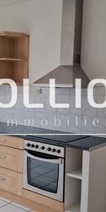 A LOUER - centre ville de VIRE AVEC BEL EMPLACEMENT - GRAND T2 DE 54,16 m² - Photo 3