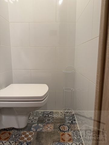 Stare Miasto ustawna kawalerka 44 m2 ,piwnica ! - Фото 3