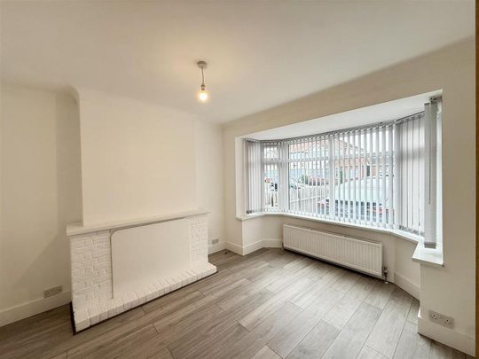 3 bedroom property to rent - Photo 1