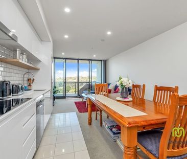 Furnished One Bedroom Apartment in Great Location! - Photo 5