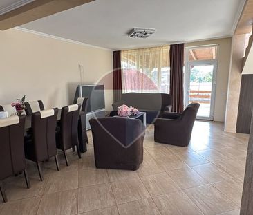 De închiriat casă cu 5 camere, în Sântandrei - Photo 2