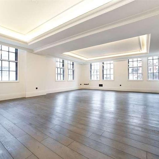 Whitehall Place, London, SW1A - Photo 1