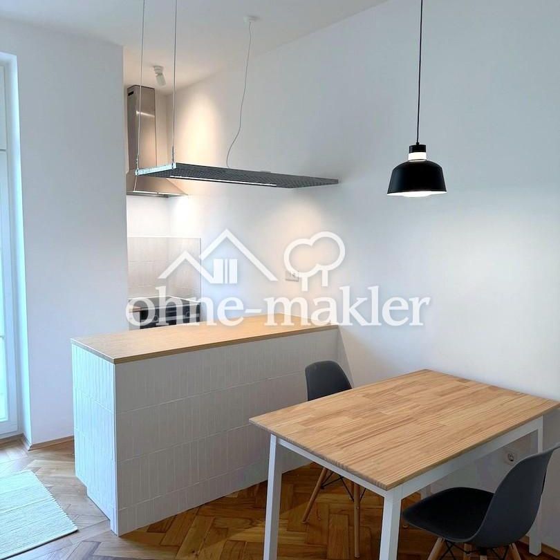 Möblierte, helle Altbauwohnung in Untersendling, max. 2 Jahre - Photo 1