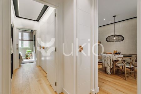 2 bedroom luxury Apartment for rent in Barcelona, Spain - Photo 2