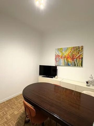 Calle de Bailén, Madrid, Community of Madrid 28013 - Photo 4