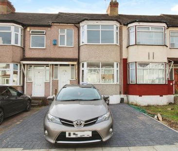 3 bedroom terraced house to rent - Photo 1