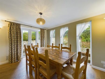 4 bedroom house to rent - Photo 4