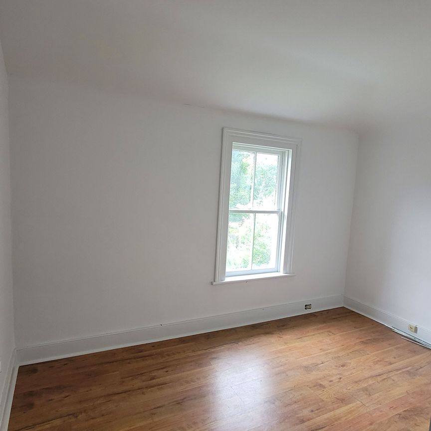 For Lease - 43 David Street, Brampton, Ontario - Photo 1