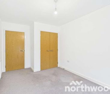 Victoria Crescent, La Riviere, Ashford, TN23 - Photo 3