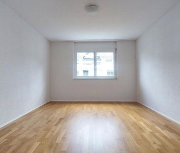 3.5 Zimmer, 99 m², 1. Stock - Photo 1