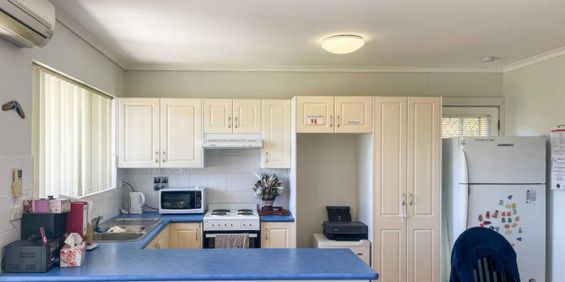 Charming 2-Bedroom Unit in Surf Beach - Photo 3