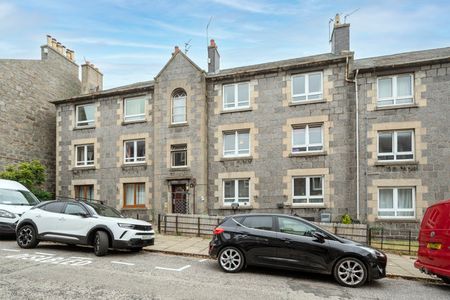 Flat E, 8 Urquhart Street, AB24 5PJ, Aberdeen - Photo 2