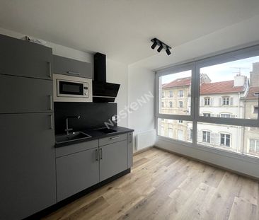 Location Appartement 2 pièces 23m² - Photo 5