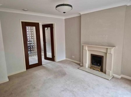 4 Bed Detached House, Torrington Avenue, CV4 - Photo 2