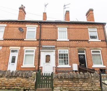 3 bedroom Terraced House to rent - Photo 1