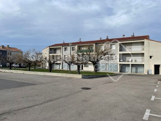 Appartement de type 2/3 en rdc sur ROGNAC avec Balcon, - Photo 1
