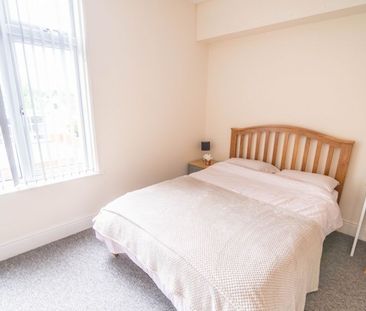 5 bedroom house share to rent - Photo 4