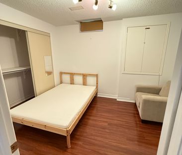 For Lease - 68 Redstone Road Unit# Lower, Richmond Hill, Ontario - Photo 2