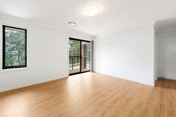 7 Cockle Crescent, Teralba. - Photo 1