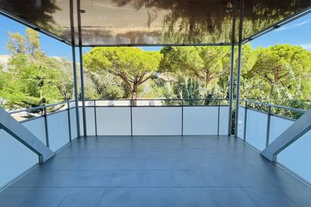 LE LAVANDOU - Photo 3