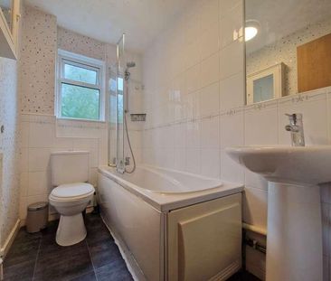 Cambrian Close, Bursledon, Southampton, SO31 - Photo 4