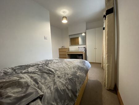 Fitzroy Street, Cathays - Photo 5