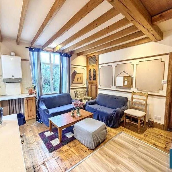 Avenue Road, Falmouth, TR11 - Photo 1