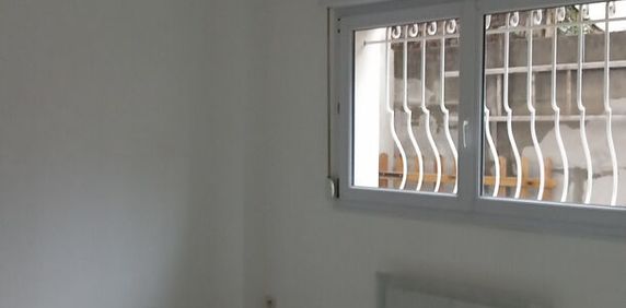 Appartement 2 pièces 30m2 REIMS 480 euros - Photo 2