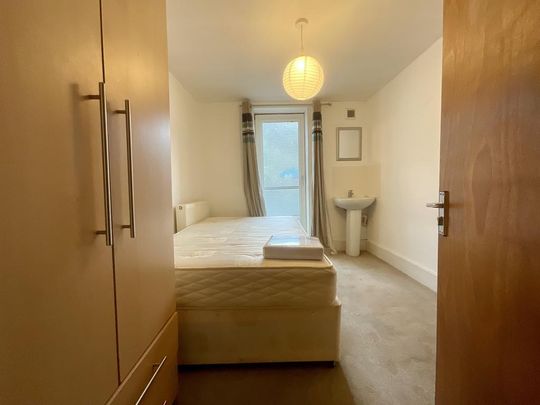 7 bedroom house to rent - Photo 1