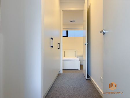 Adelaide CBD - Photo 2