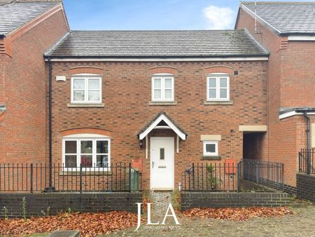 3 bed terraced house to rent in Little Connery Leys, Leicester, LE4 - Photo 2