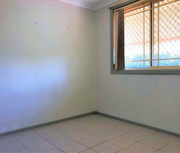 Perfect Location & Walk to School !! - Photo 6