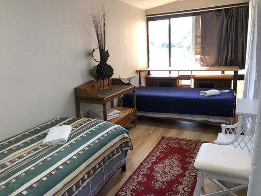 Private and Peaceful Granny Flat with Breathtaking Water Views - Photo 1