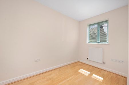 4 bedroom townhouse to rent - Photo 4