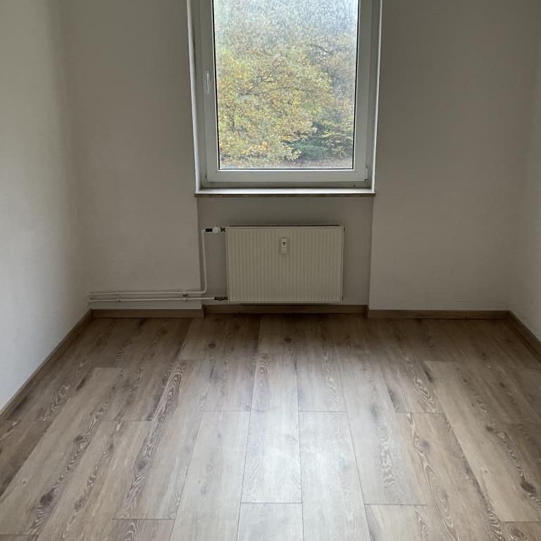 Große und helle 3-Zimmer-Wohnung in Wuppertal - Photo 1