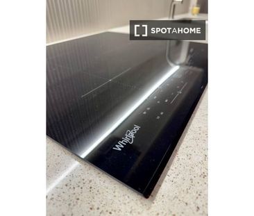 1 room luxury Apartment for rent in Santa Coloma de Gramenet, Catal... - Photo 2