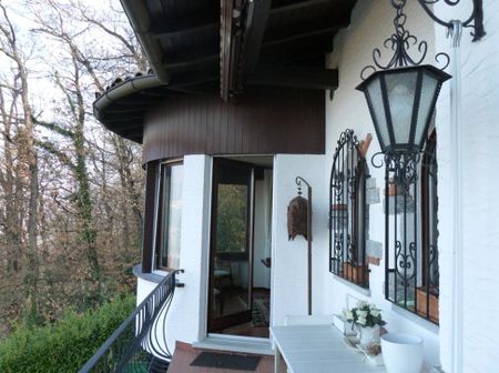 MONTAGNOLA, VILLA CON VISTA LAGO E PISCINA IN AFFITTO - Photo 2