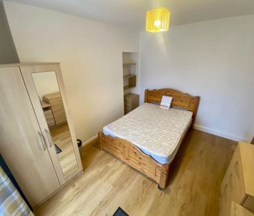 4 bedroom house to rent - Photo 4