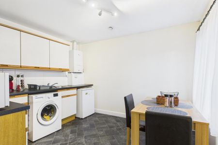 1 bedroom flat to rent - Photo 5