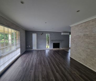 Family Comfort in Clarence Street - Photo 2
