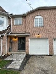 For Lease - 28 Royal Cedar Court, East Gwillimbury, Ontario - Photo 5