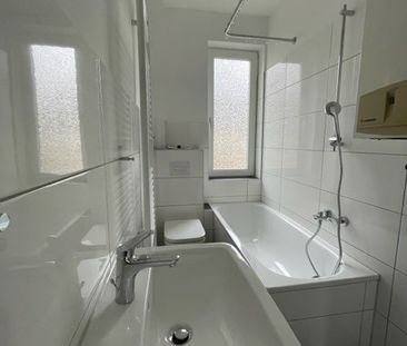 4-Zimmer-Wohnung in Wilhelmshaven-Fedderwardergroden mieten - Photo 2