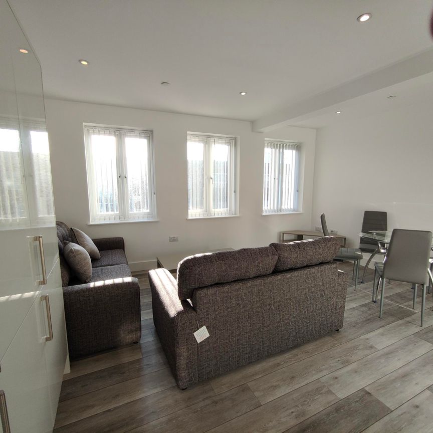 The Kingsway, Swansea, SA1 5LE - Photo 1