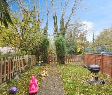 3 bedroom House To Let Total Size: 862 SQ FT - Photo 5