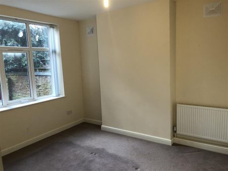 Warwick Road - Photo 3