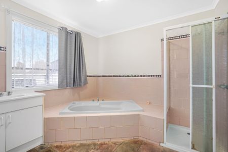 Unit 2/120 Albert Street, Sebastopol - Photo 2