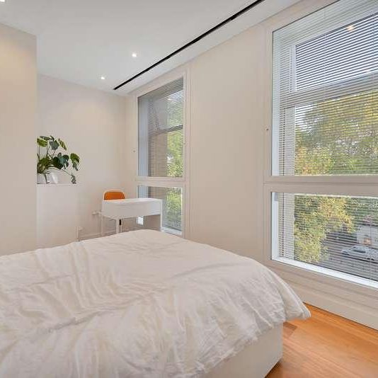 Highbury Crescent, Highbury, London, N5 - Photo 1