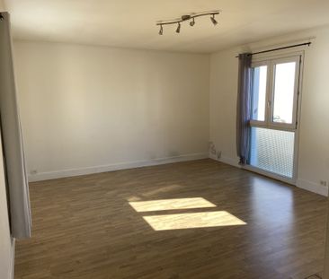 Location Appartement 1 pièce 30m² PONTAULT COMBAULT 77340 - Photo 1