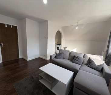 Shelley Court, Camberley, Surrey, GU15 - Photo 2