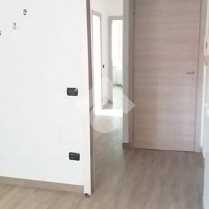 Trilocale in affitto - Photo 2